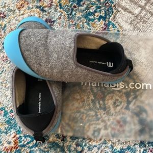 Mahabis slippers! Beautifully designed footwear for a modern life.